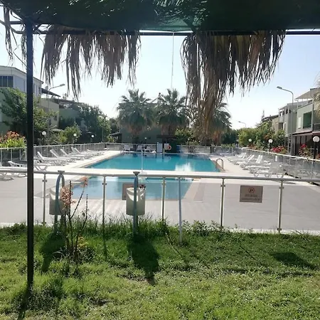 Triplex 5-1 * Kusadası