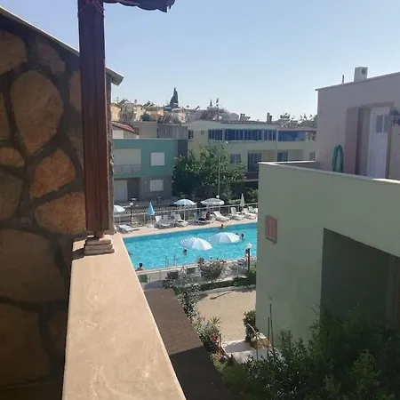 Kusadasi Triplex 5-1 Villa
