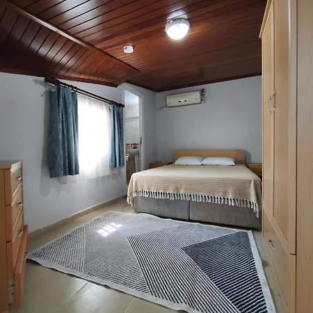 Triplex 5-1 * Kusadası