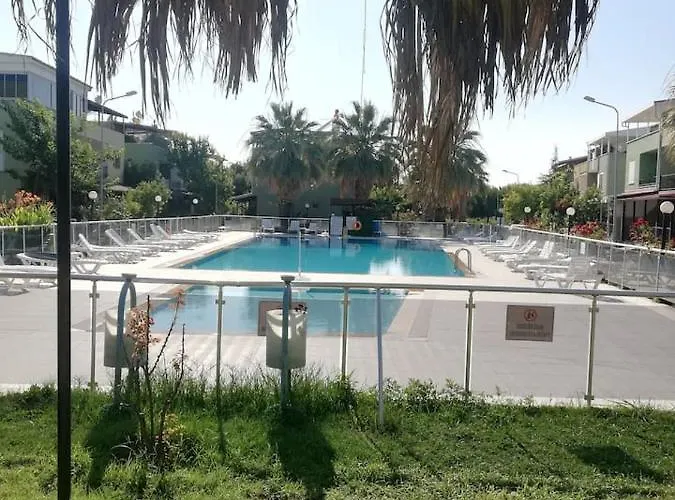 Triplex 5-1 * Kusadası